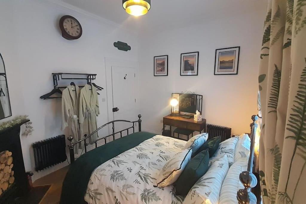 The Railway Sleeper Apartment Cullybackey Екстериор снимка