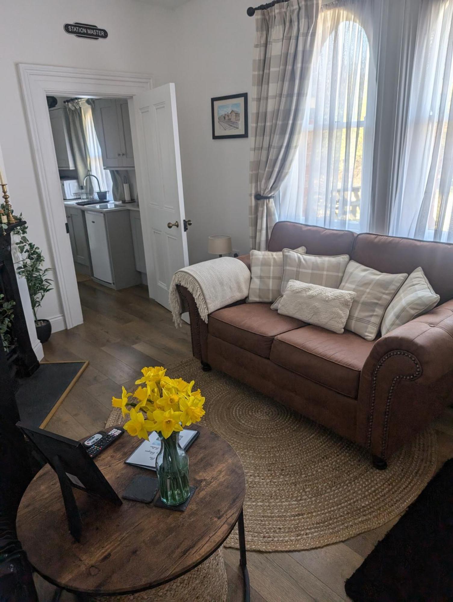The Railway Sleeper Apartment Cullybackey Екстериор снимка